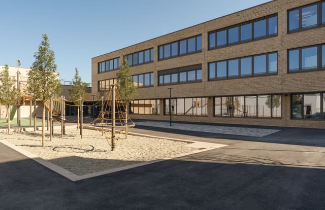 Erweiterung und Umbau Grundschule sowie Neubau Tiefgarage und Turnhalle – Umbau, Sanierung und Erweiterung